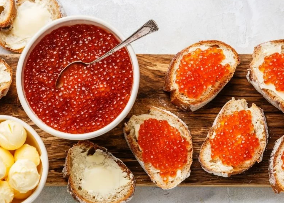 Shipping 12/01/2025: Franco Premium Trout Caviar 1 kg (2.2 LB) (BOGO 1+1 price for 2)