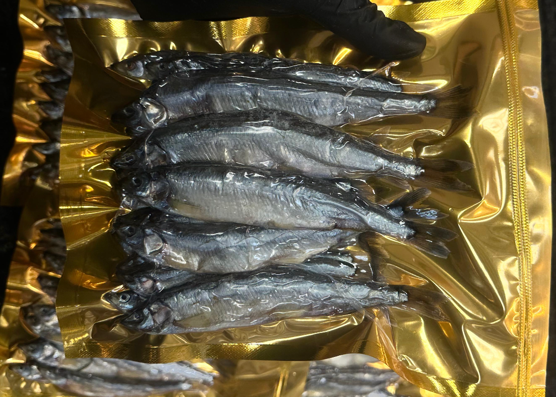 Dry Smelt (Korushka) 15 pc each bag 1/2 lb Average
