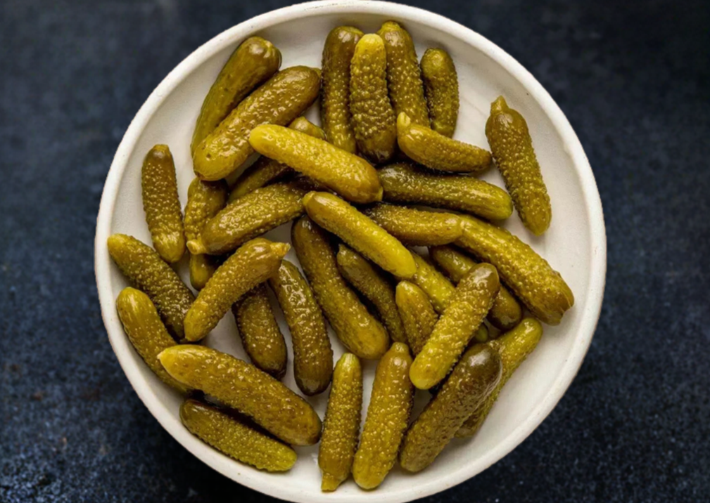 Cornichons marinés